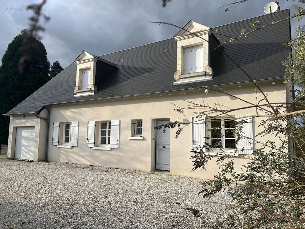 Maison à VERNOU-SUR-BRENNE