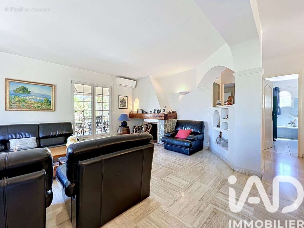 Maison 204 m² à Mougins  - photo 9