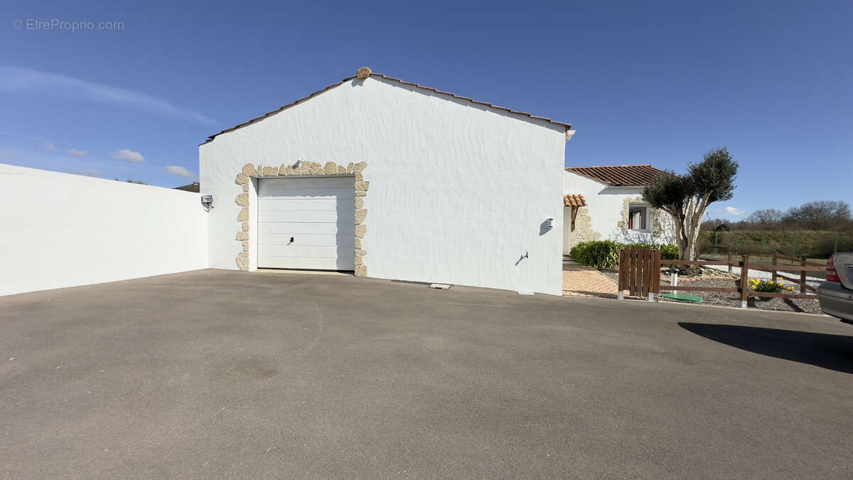 Maison à TALMONT-SAINT-HILAIRE