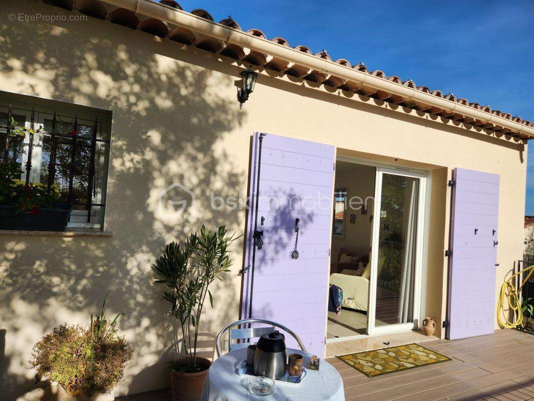 Maison à FORCALQUIER