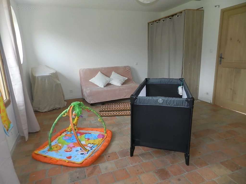 Maison à SAINT-PIERRE-SUR-DIVES