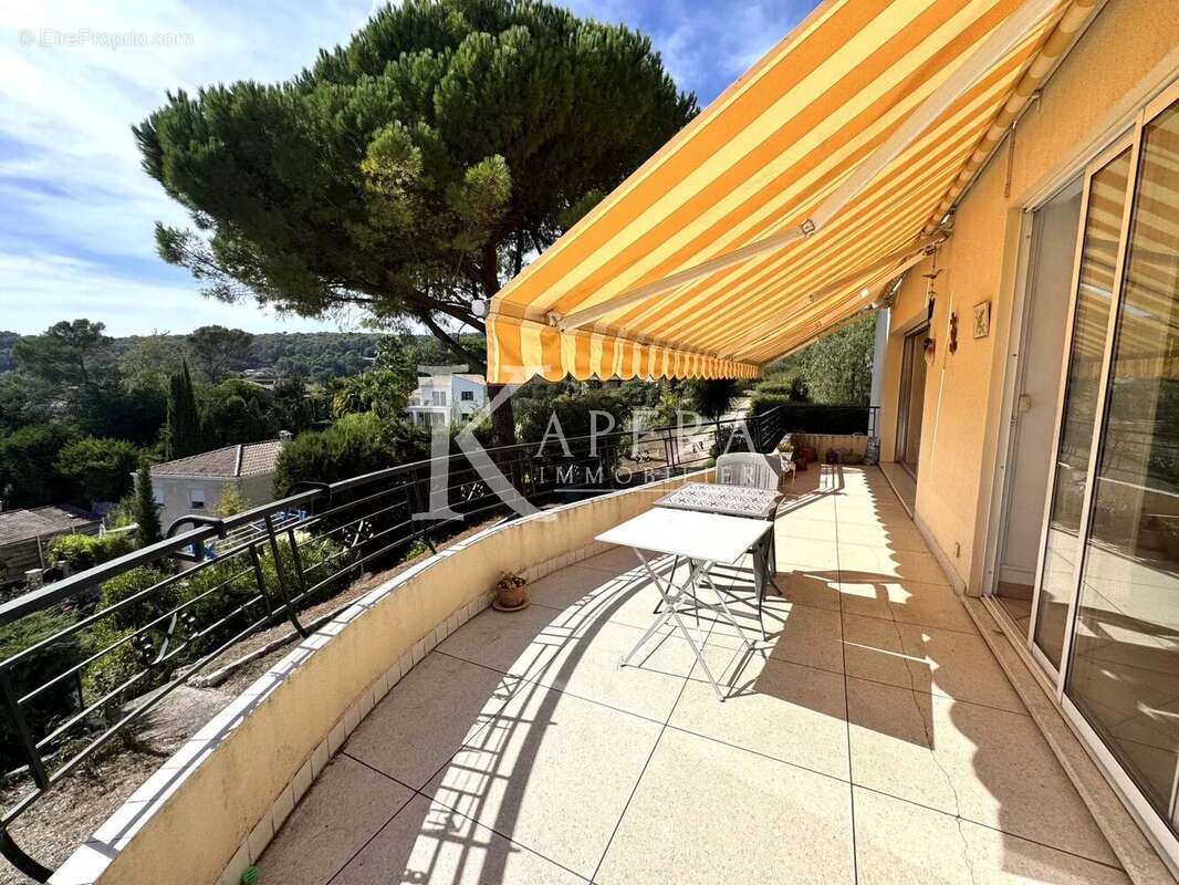 Maison à LA COLLE-SUR-LOUP