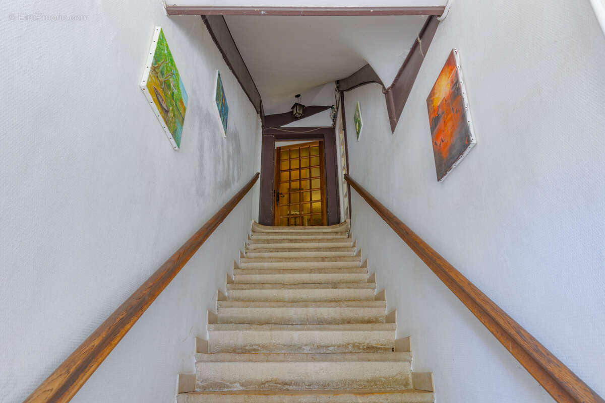 Maison à CHAPONOST