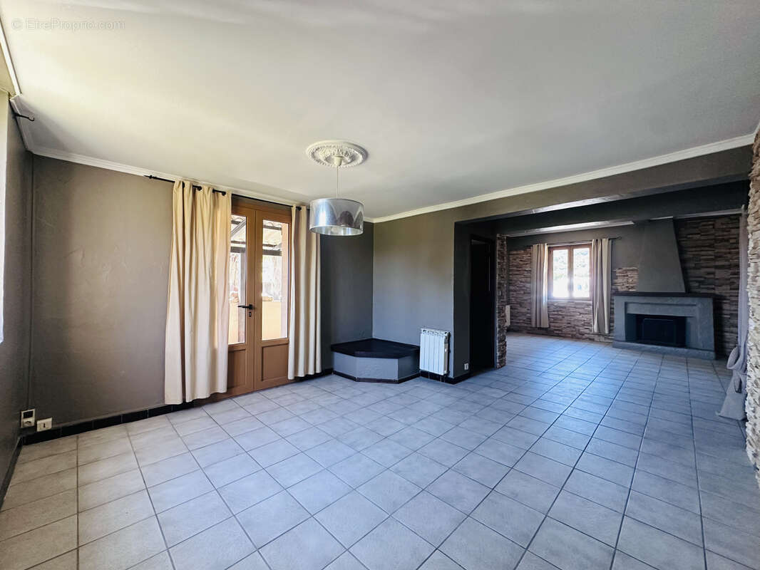Appartement à PRUNELLI-DI-FIUMORBO