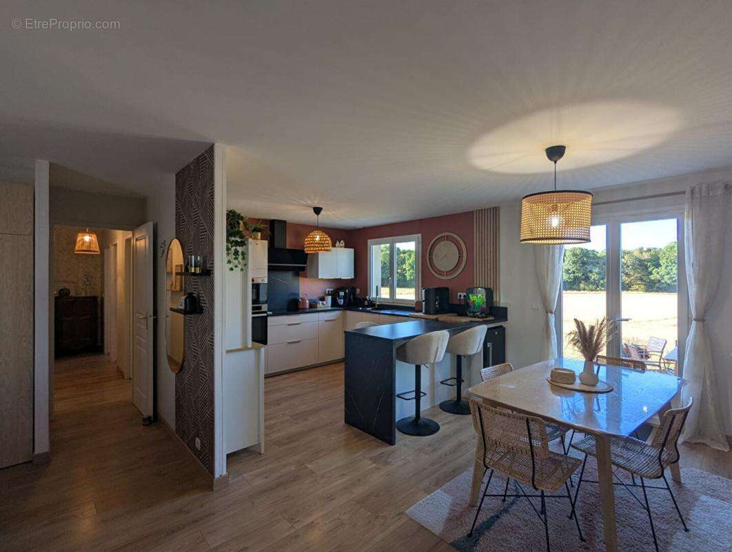 Maison de plain-pied 3 chambres sans travaux - Fontaine-Simon (28240) - photo 4