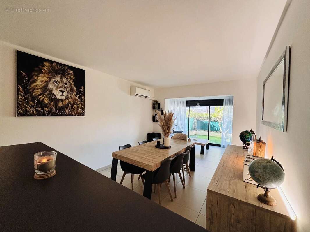 Appartement à MOUGINS