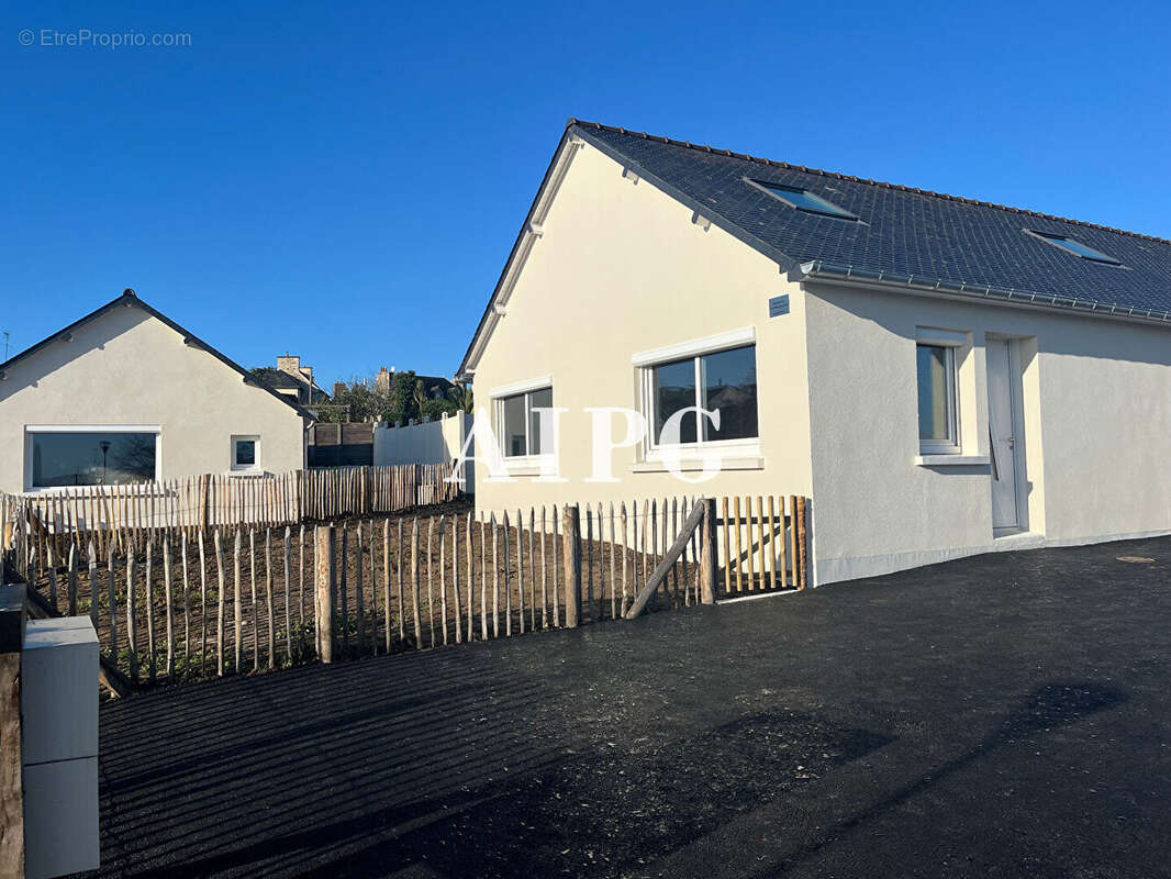 Appartement à ETABLES-SUR-MER