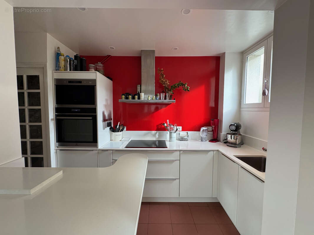 Maison à SAINT-MAUR-DES-FOSSES