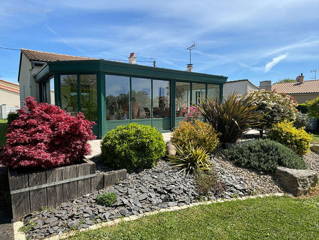 Maison de 118 m2 à Vouillé - photo 3