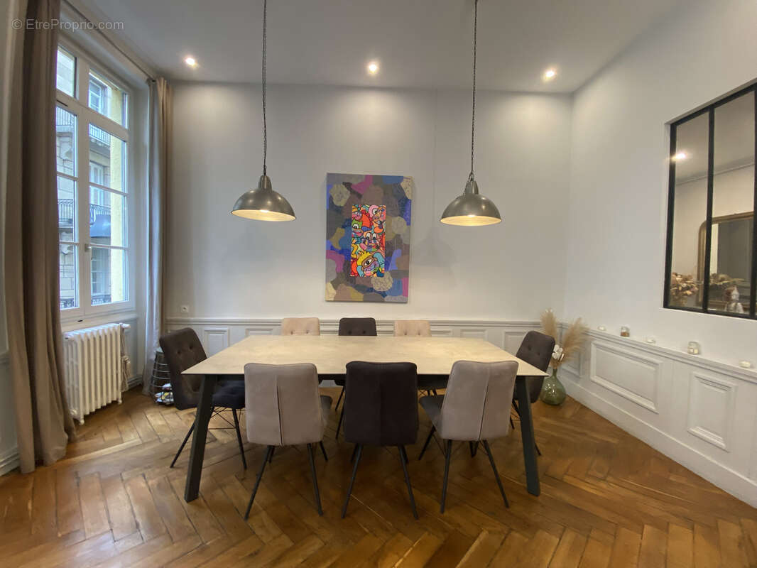 Appartement à SAINT-ETIENNE