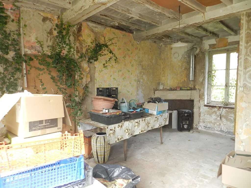 Maison à SAINT-PIERRE-SUR-DIVES