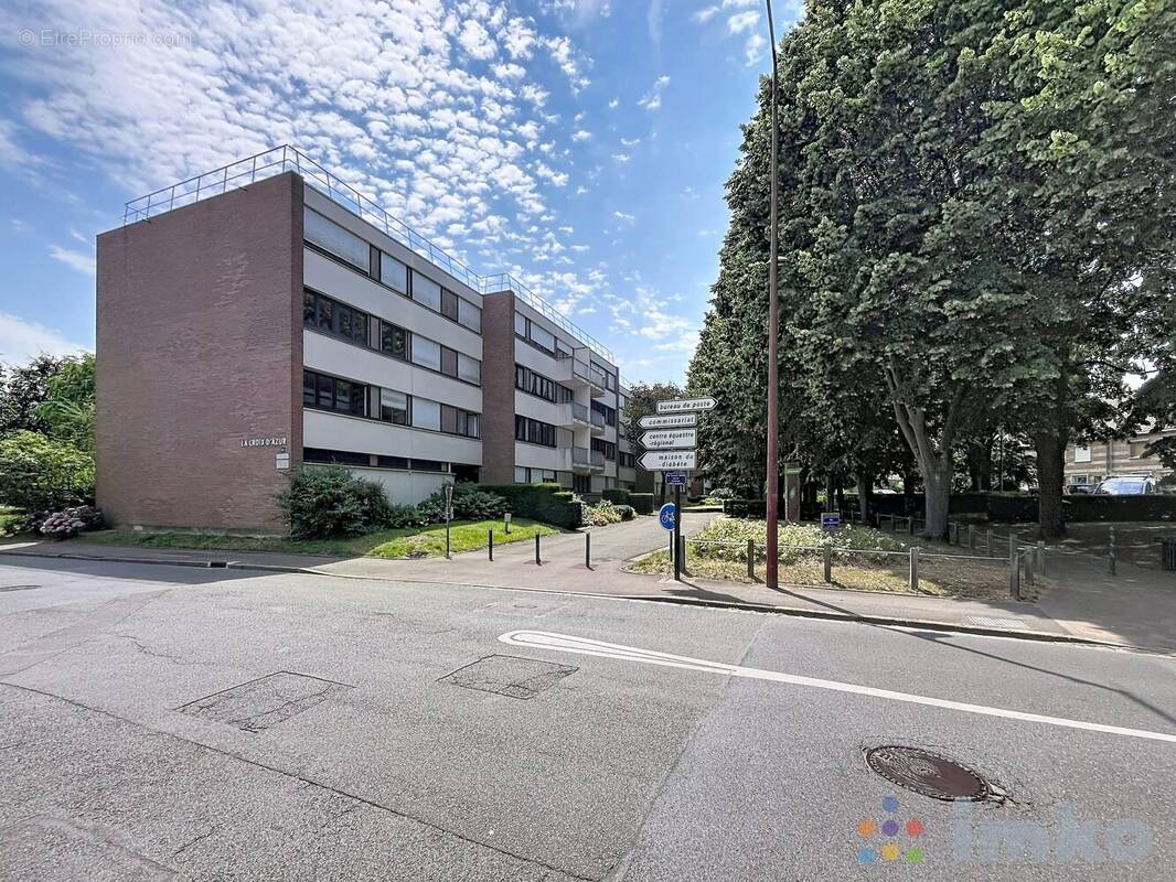 Appartement à MARCQ-EN-BAROEUL