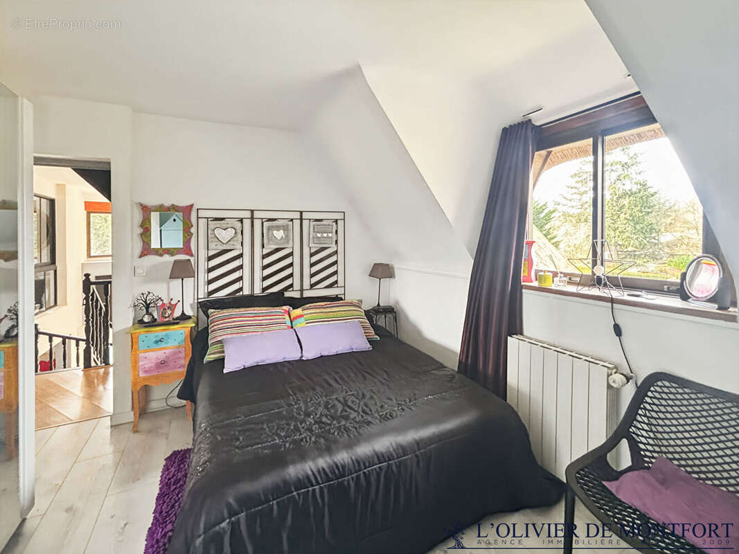 Maison à MONTFORT-L'AMAURY