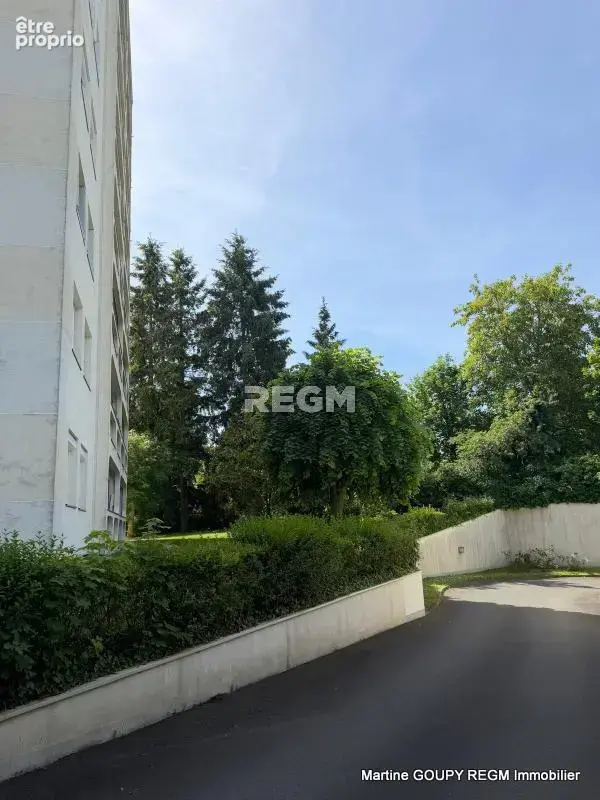 ORLEANS (45)   Quartier Madeleine   Résidence sécurisée - Appartement balcon 77 m2 - 4 P. 2 chbres   cellier, - photo 25