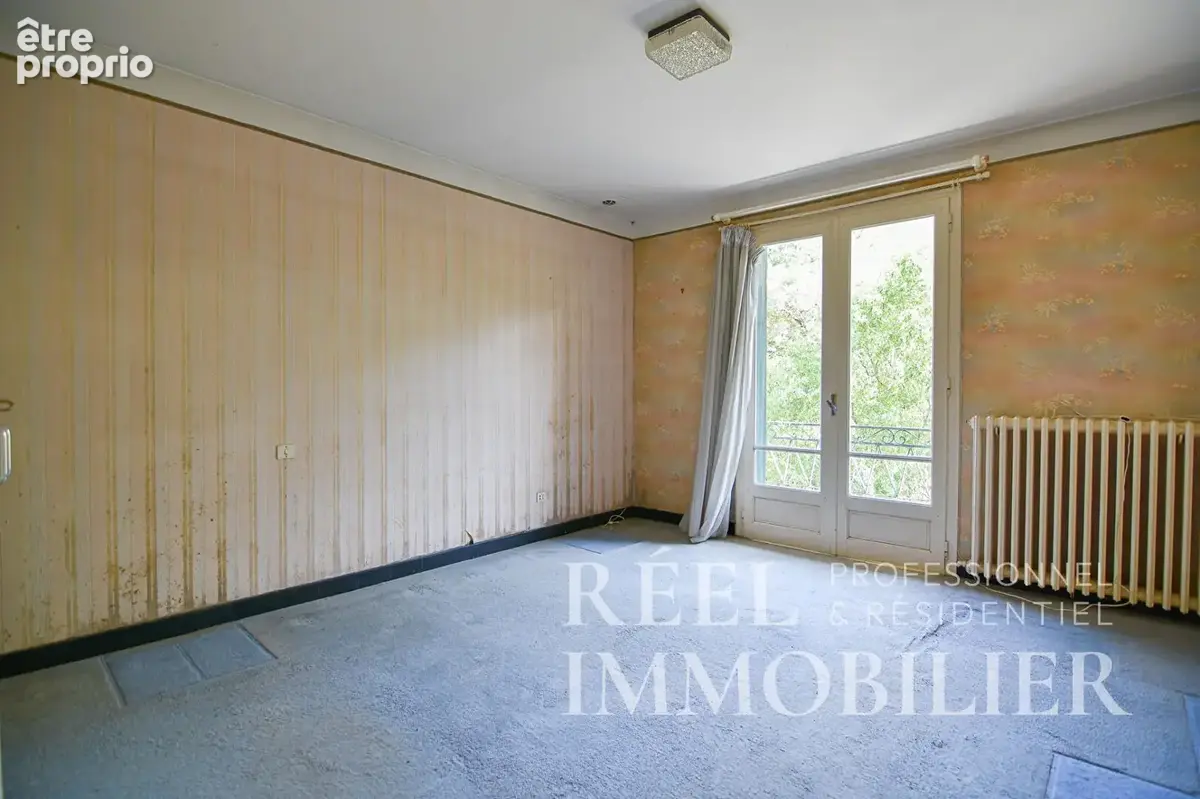 Maison des années 70 avec jardin arboré de 1 000 m² / Proche de l'IUT d'Auch - photo 10