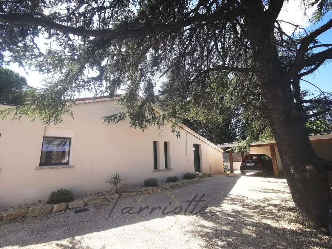 Maison à ALLAN