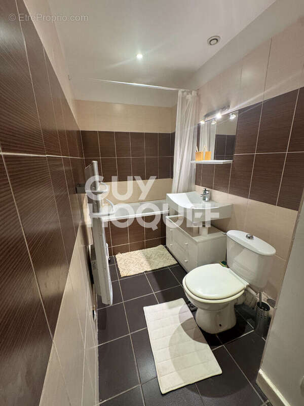 Appartement à LYON-1E