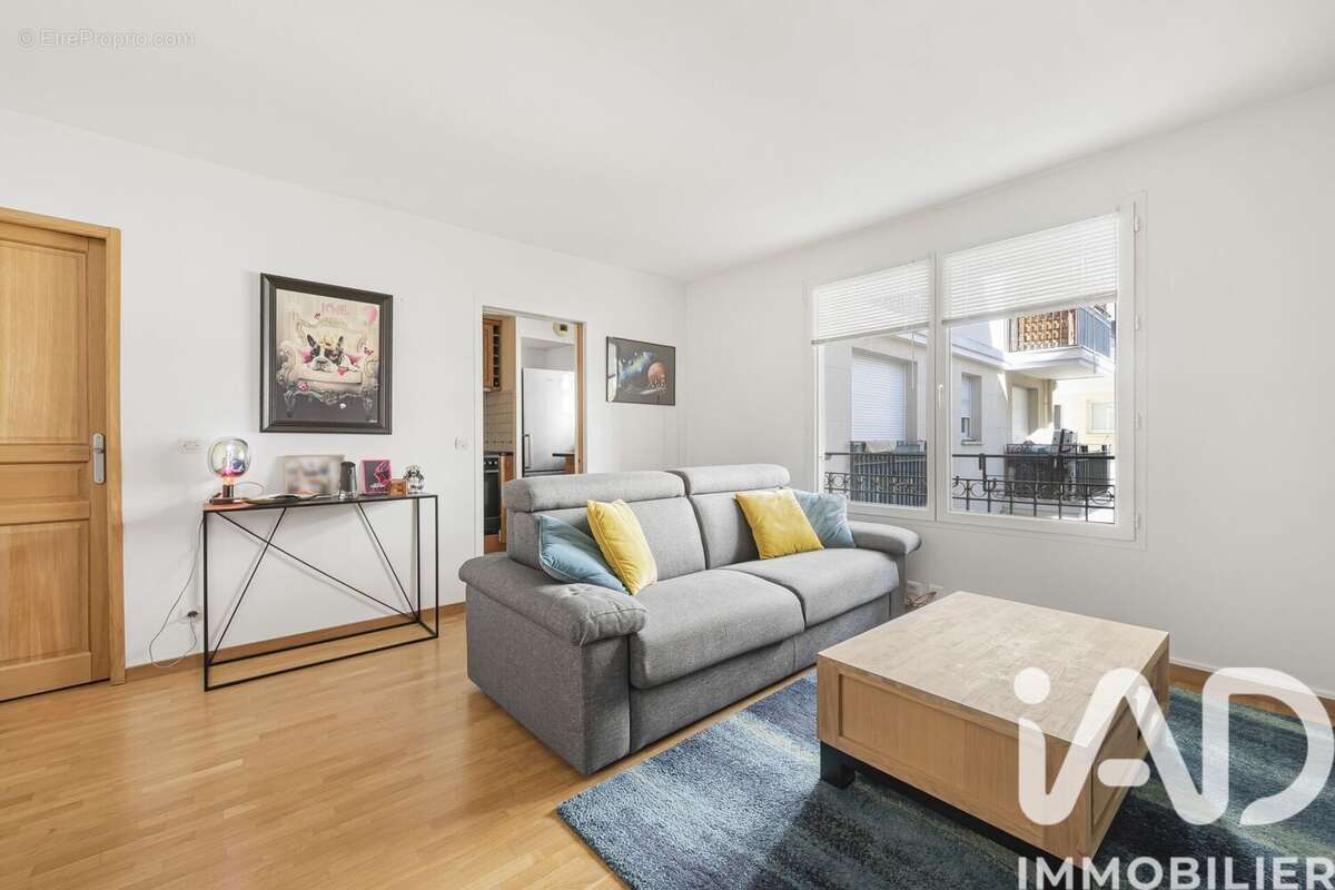 Photo 2 - Appartement à PARIS-19E