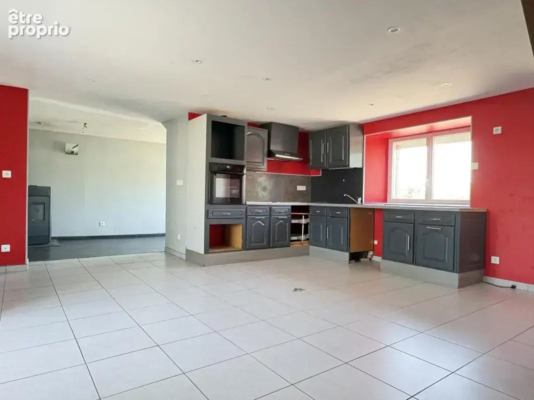 Maison 5 pièces 97 m² à vendre à Saint-Gilles (50180) - photo 3