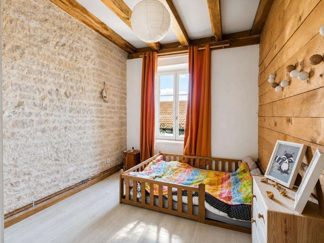 Maison de 7 pièces de 170 m² à Jours-lès-Baigneux - photo 5