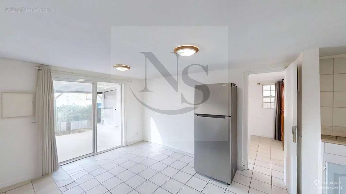 Maison à CAPESTERRE-BELLE-EAU