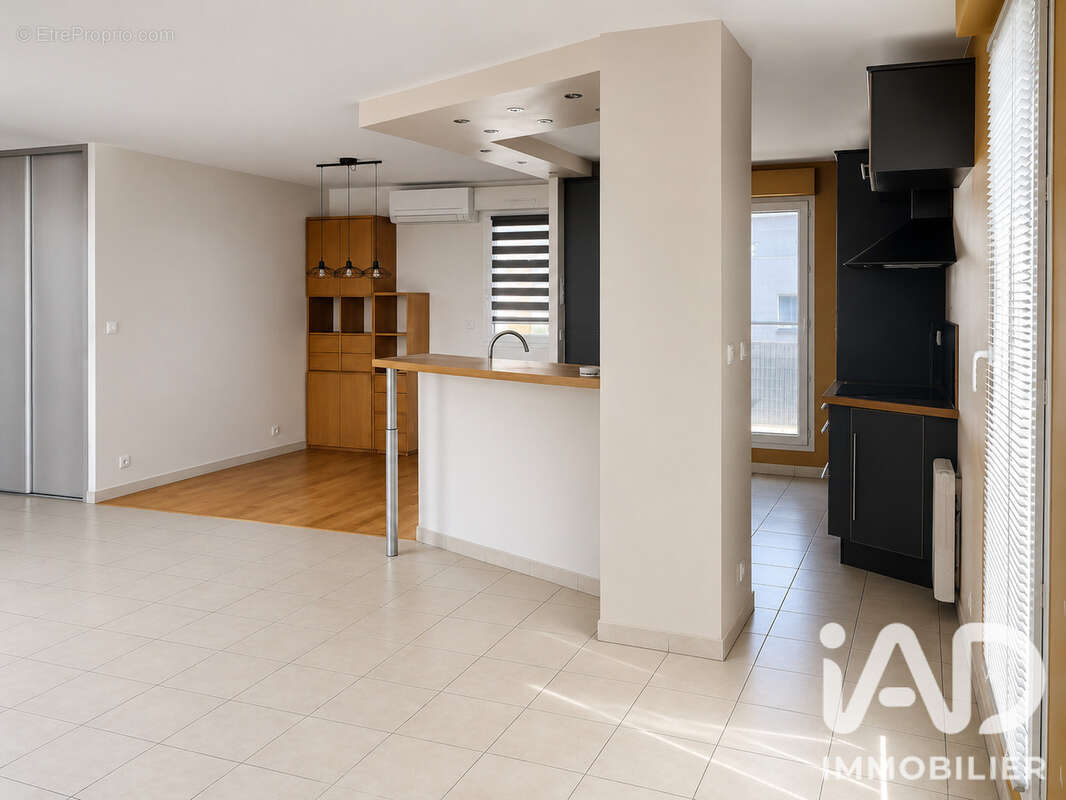 Photo 4 - Appartement à VENISSIEUX