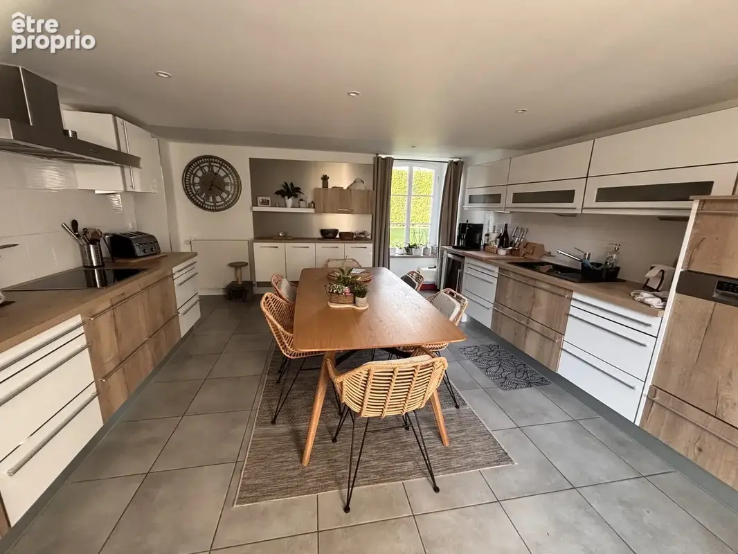 Maison 11 pièces 414 m² à vendre à Saint-Clair-Sur-L'elle (50680) - photo 4