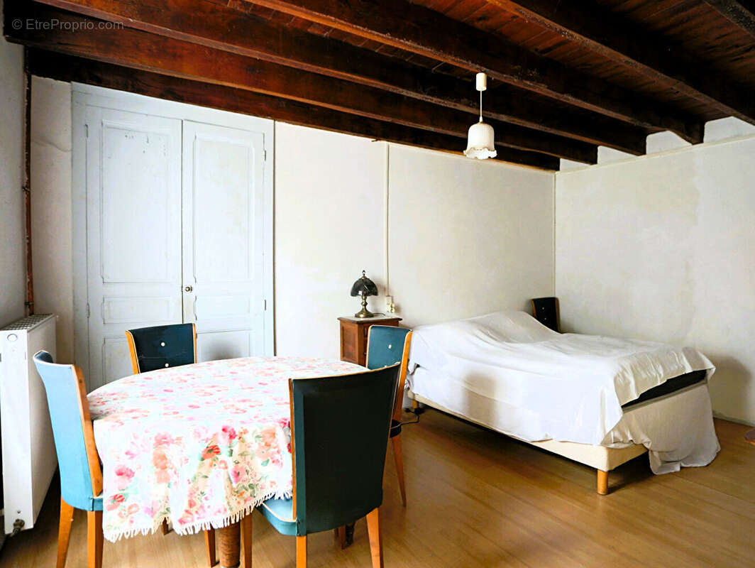 Maison à POUZOL