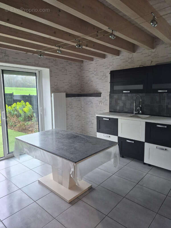 Maison à PRIAY