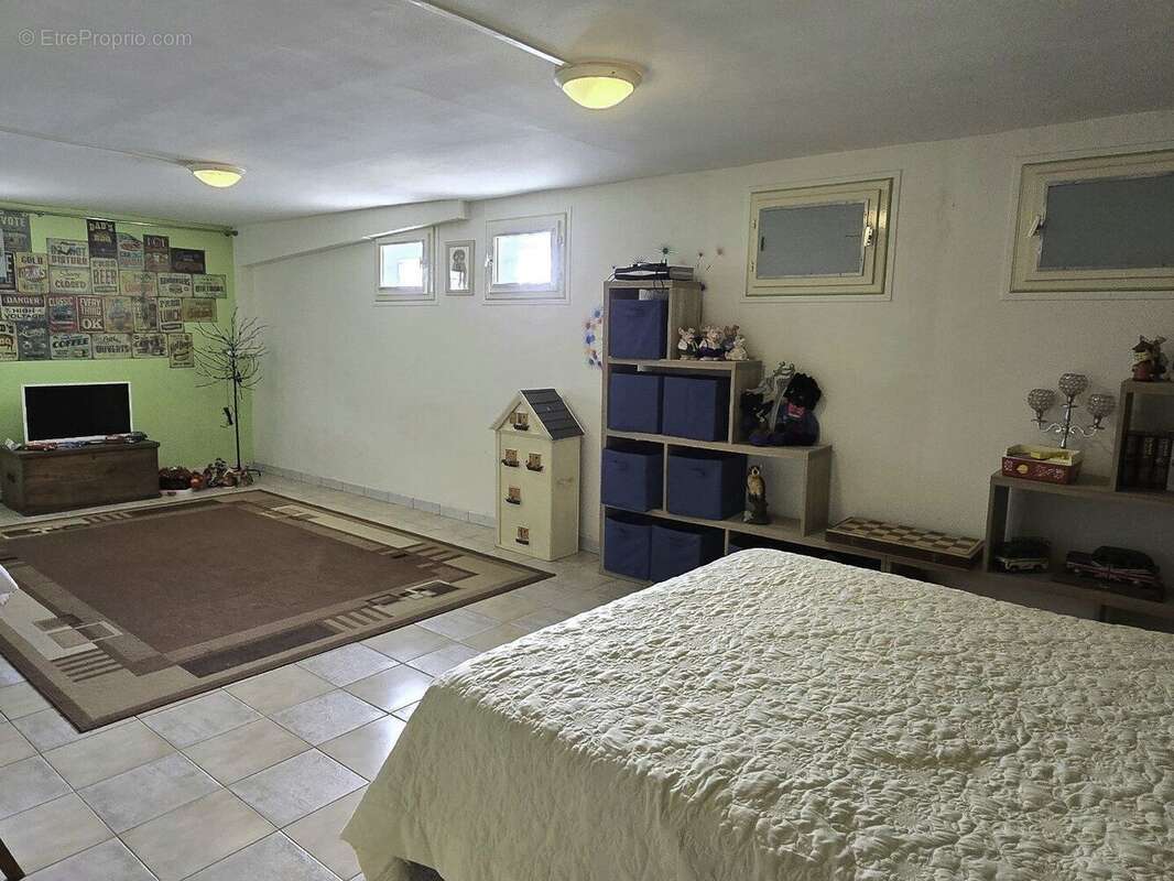 Maison à FONTAINE-CHALENDRAY