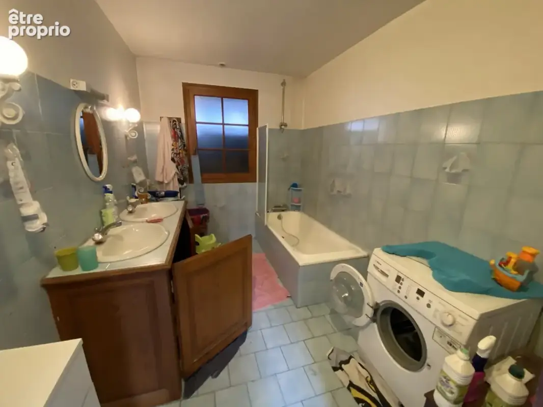 ANNONAY -Bâtiment à usage mixte avec appartement - photo 11