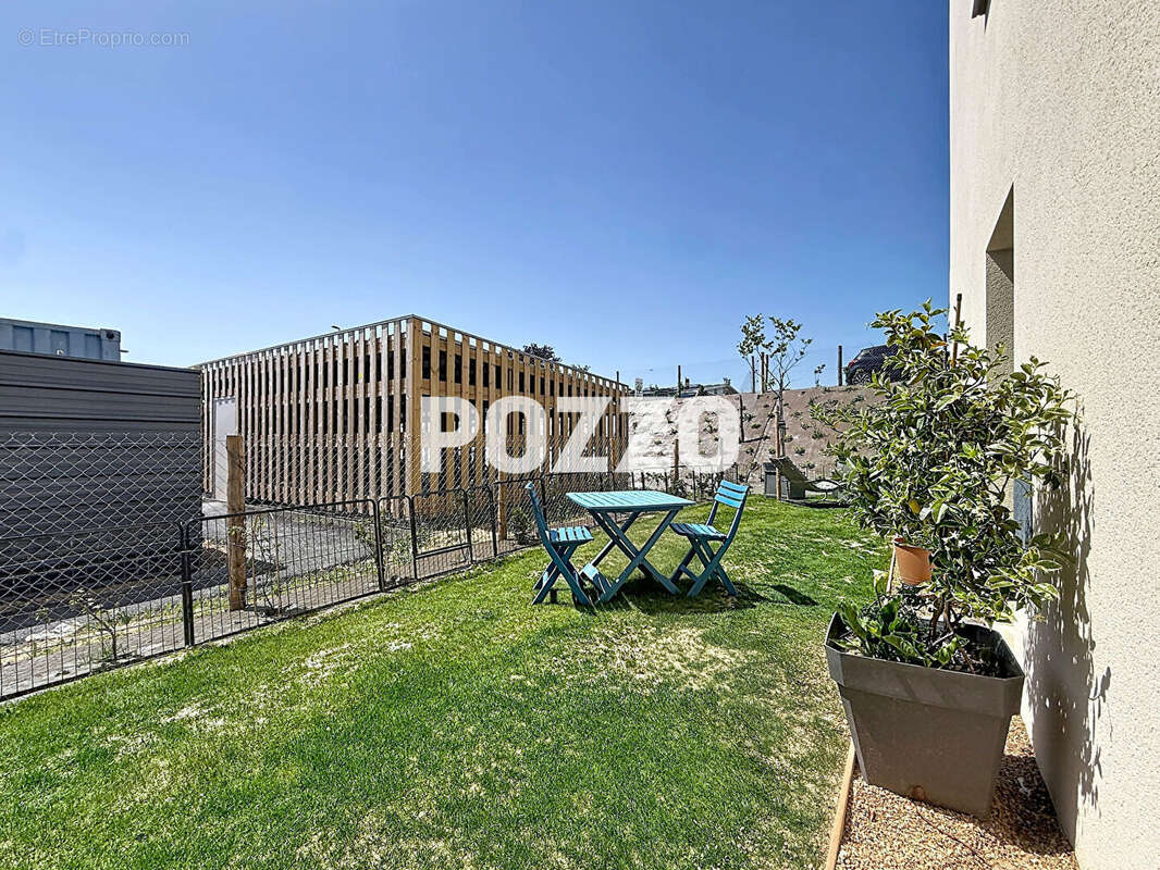 Appartement à DONVILLE-LES-BAINS