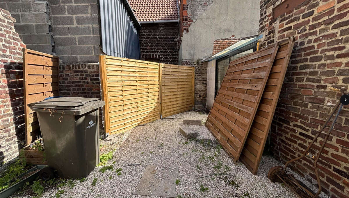 Maison à SAINT-AMAND-LES-EAUX