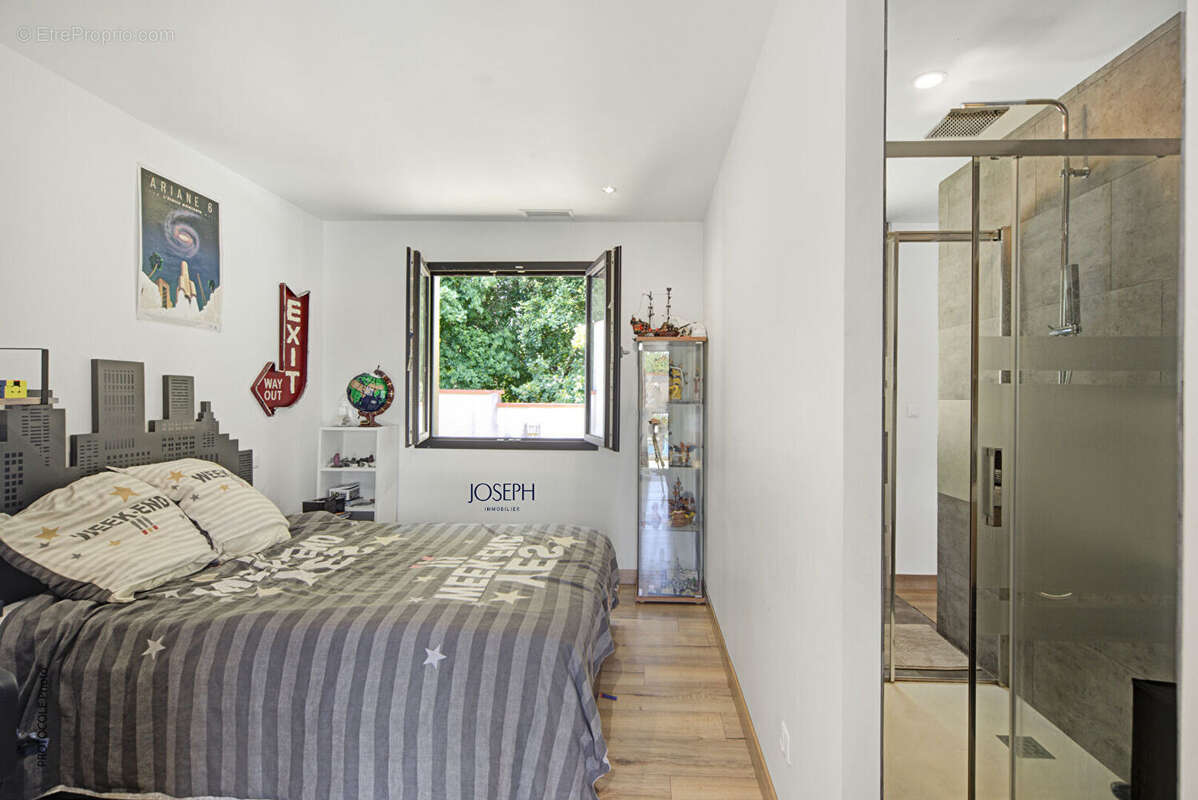 Villa de plain pied a pins justaret avec piscine - photo 6