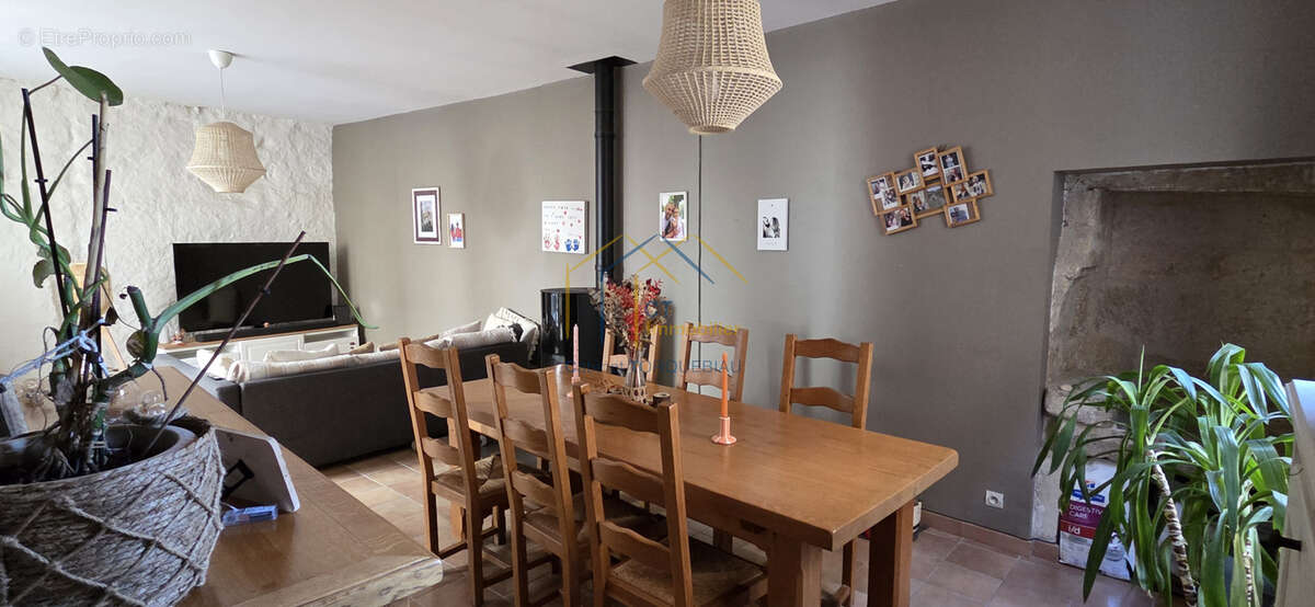 Maison à LE POUGET