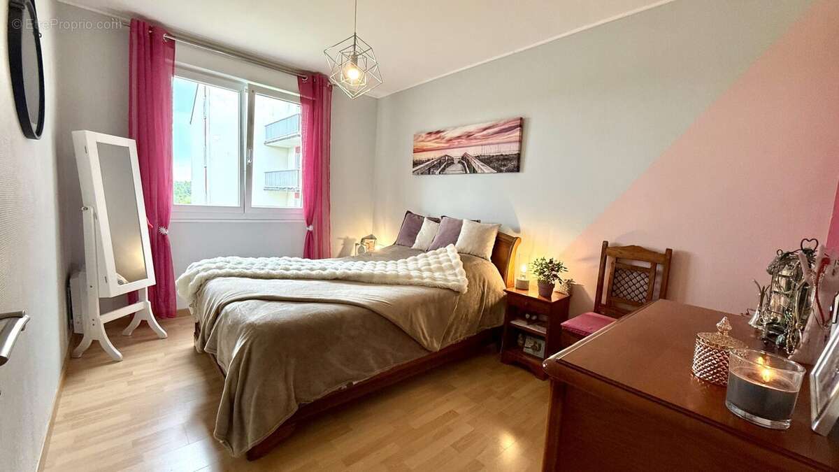 Appartement à CARHAIX-PLOUGUER