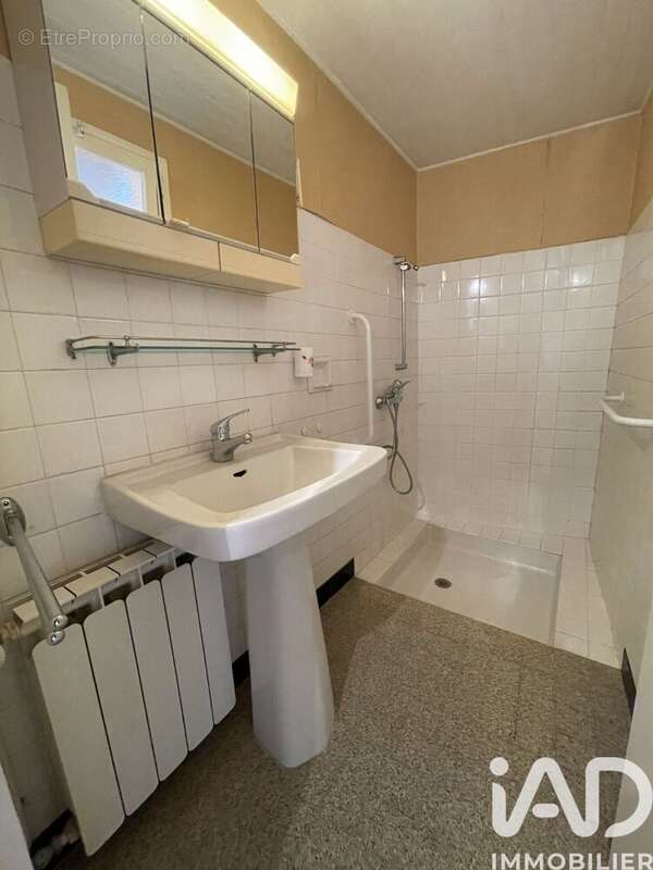 Photo 7 - Maison à CHARMES-SUR-RHONE