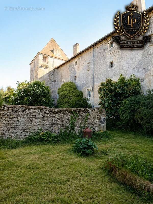 Maison à LA MOTHE-SAINT-HERAY