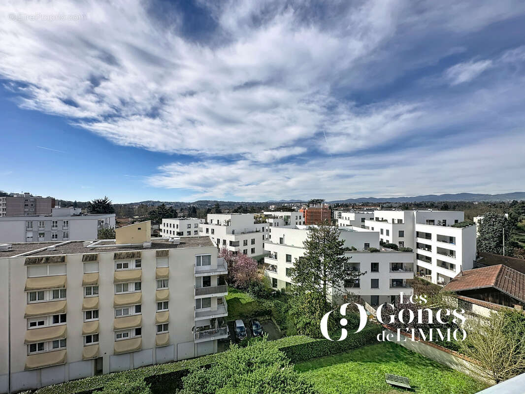 Appartement à TASSIN-LA-DEMI-LUNE