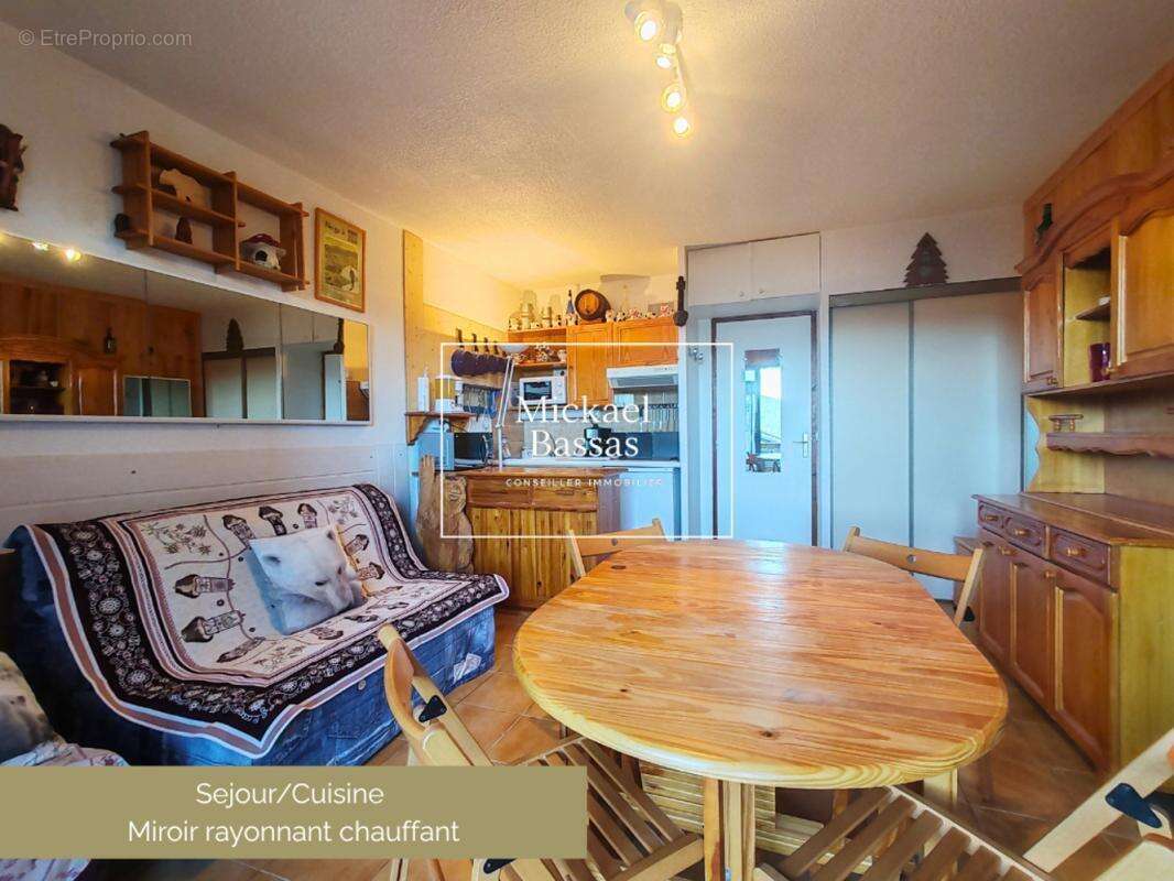 Appartement à LES ANGLES