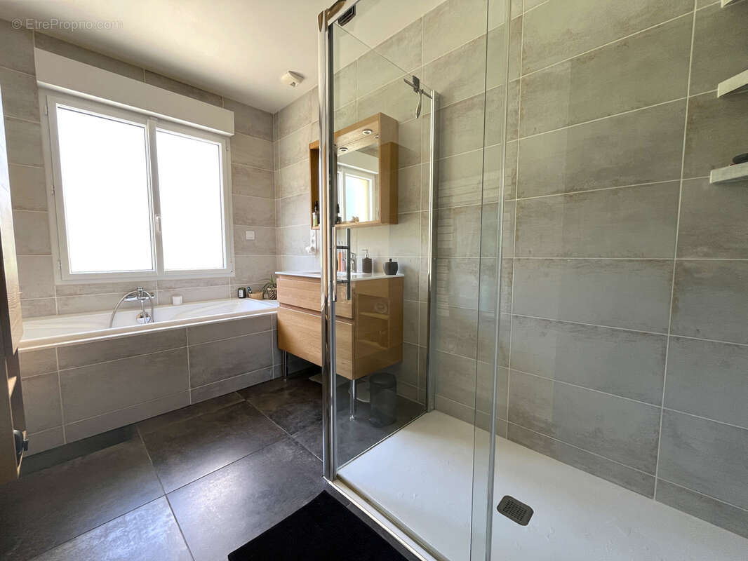 Rosnay - dpe b - 150m2 - 4 chambres - garage - parcelle 1000m2 - photo 13