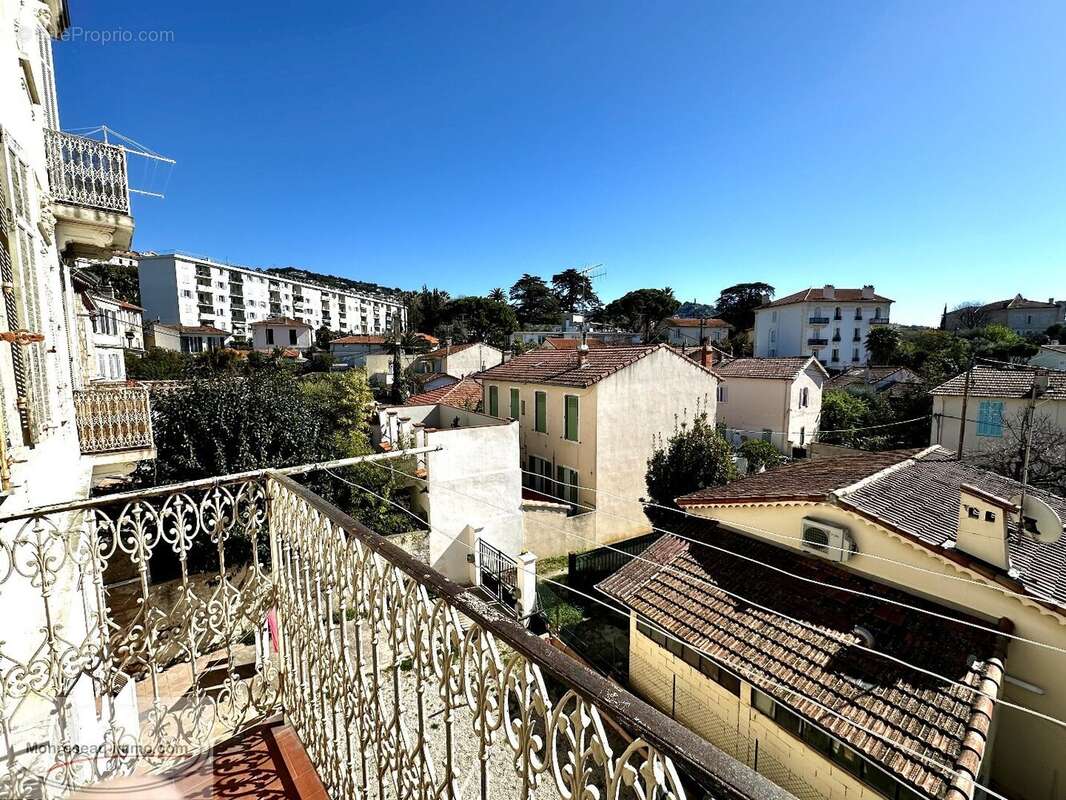 Appartement à CANNES