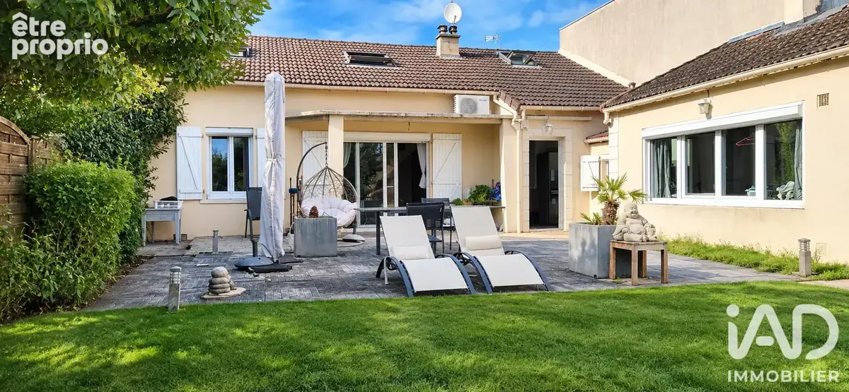 Photo 1 - Maison à NEUILLY-SUR-MARNE