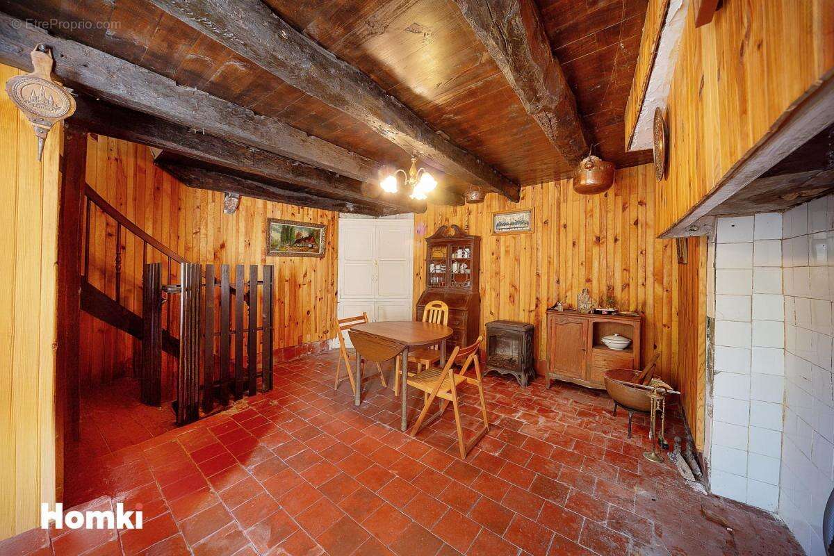Maison à LABASTIDE-ROUAIROUX