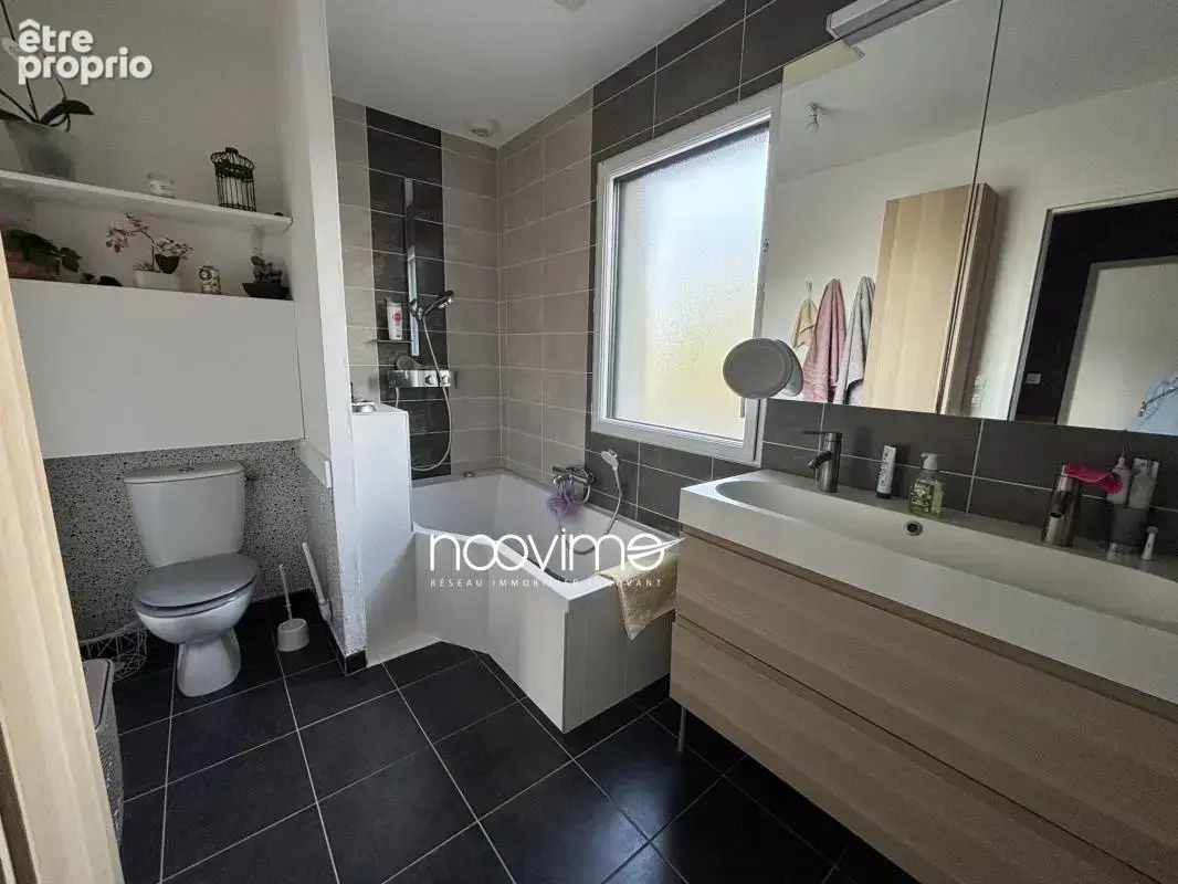 Maison 5 pièces 88 m² à vendre à Sainte-Luce-Sur-Loire (44980) - photo 4