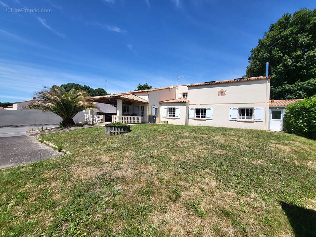 Maison à CHAUVE