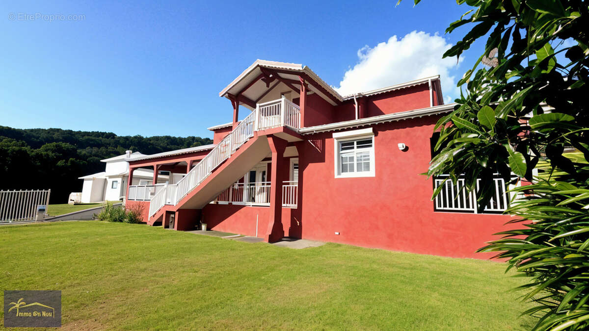 SAINT-CLAUDE   Élégante villa avec appartement indépendant, vue mer et montagne - photo 33