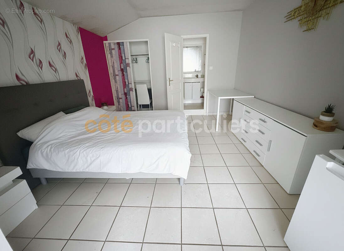 Maison à SALLERTAINE