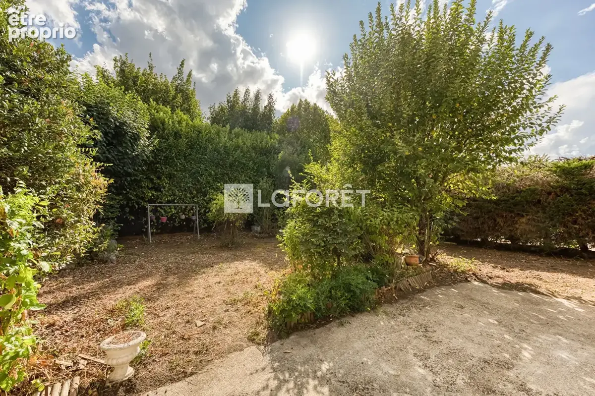 Maison Pontault Combault 5 pièce(s) 100.40 m2 - photo 13