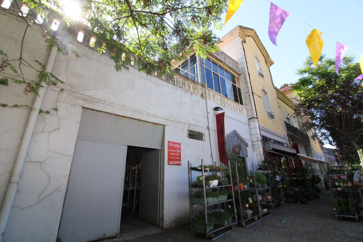 Appartement à SAINT-PAUL-LE-JEUNE